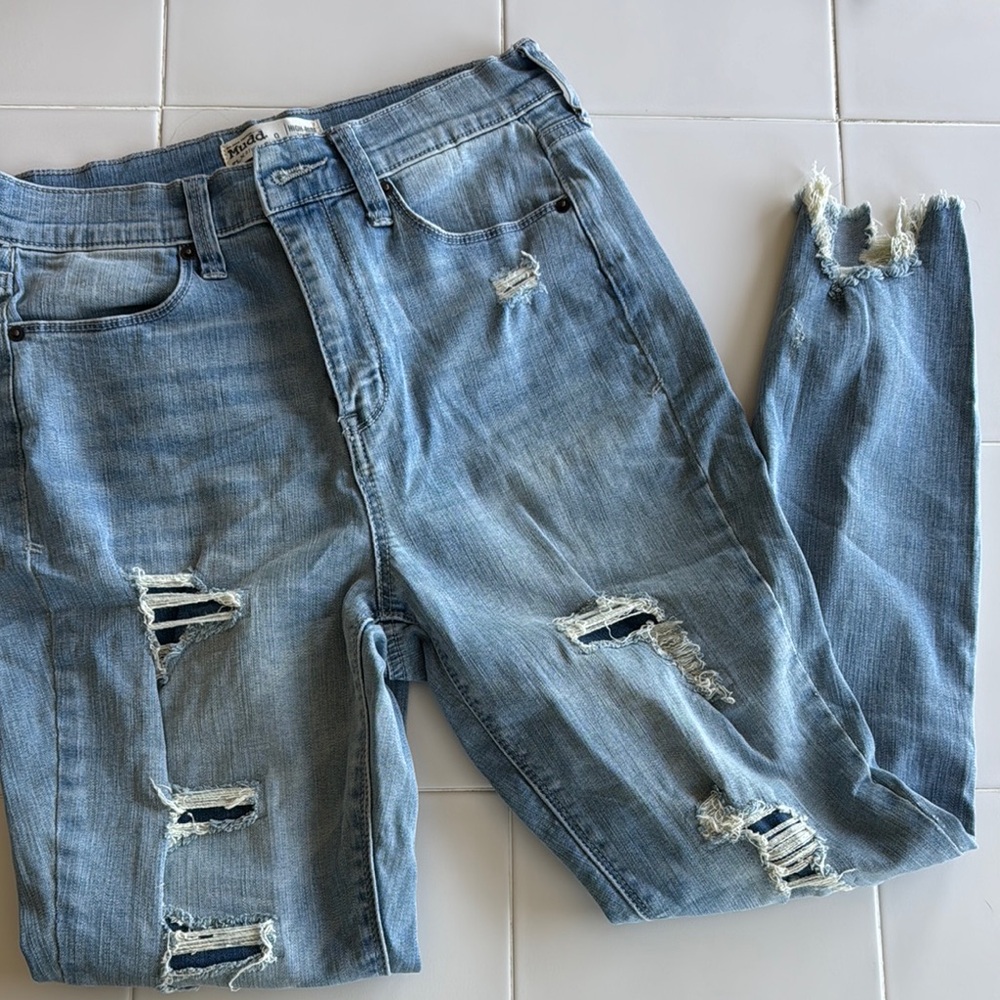 Mudd Blue Skinny Jeans Classic Denim Style
